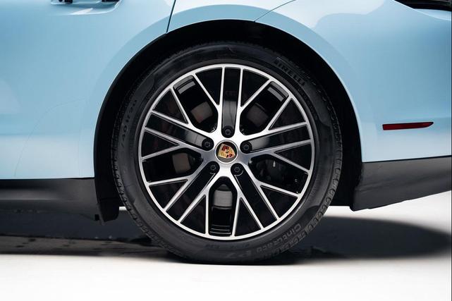 Photo of 2024 Blue Porsche Taycan
