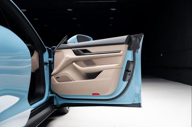 Photo of 2024 Blue Porsche Taycan