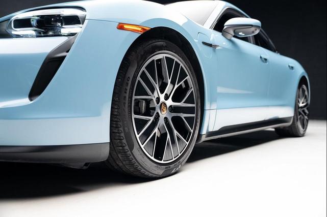 Photo of 2024 Blue Porsche Taycan