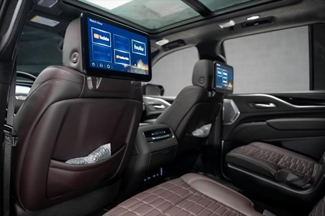 Photo of 2022 Dark Moon Blue Metallic Cadillac Escalade
