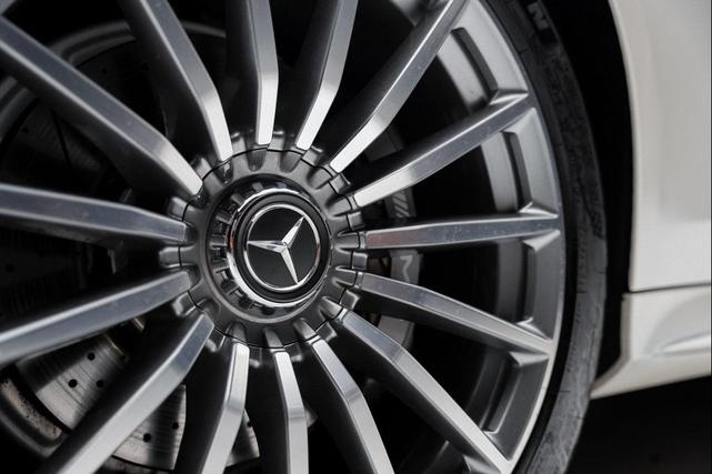 Photo of 2022 White Mercedes-Benz AMG GT 53