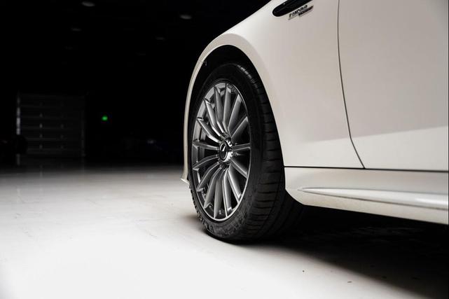 Photo of 2022 White Mercedes-Benz AMG GT 53
