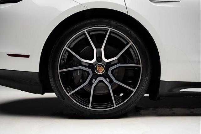 Photo of 2024 Carrara White Metallic Porsche Taycan