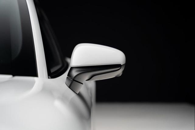 Photo of 2024 Carrara White Metallic Porsche Taycan