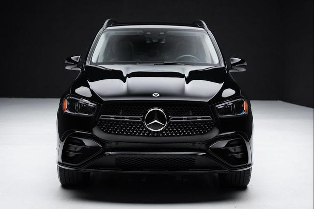 Photo of 2024 Black Mercedes-Benz GLE 350