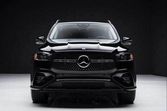 Photo of 2024 Black Mercedes-Benz GLE 350