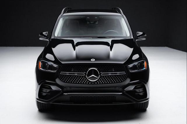 Photo of 2024 Black Mercedes-Benz GLE 350