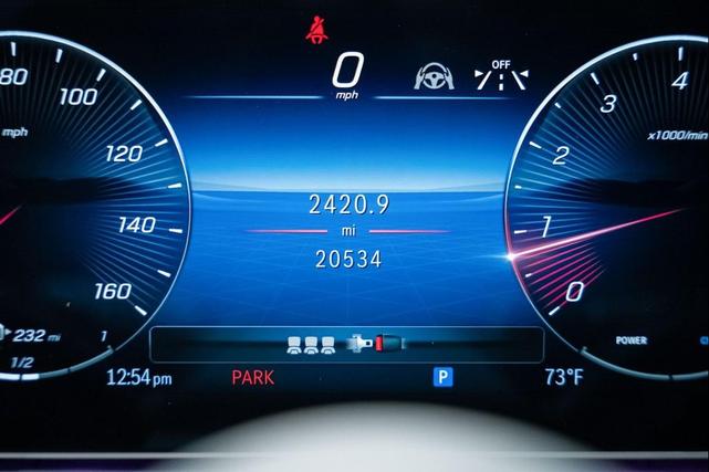 Photo of 2024 Black Mercedes-Benz GLE 350