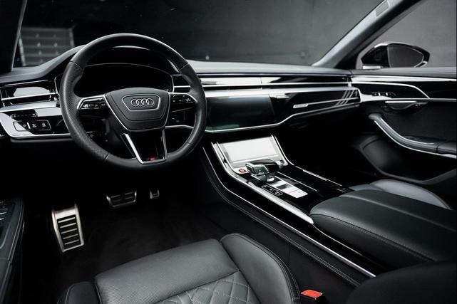 Photo of 2022 Vesuvius Gray Metallic Audi S8