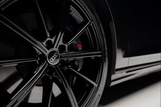 Photo of 2022 Vesuvius Gray Metallic Audi S8