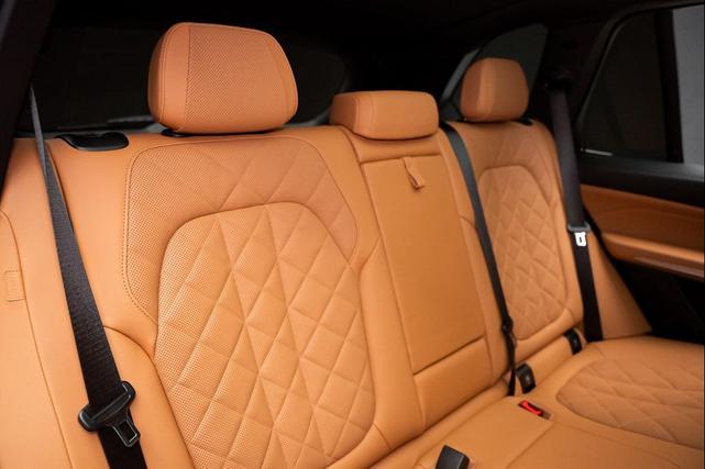 Photo of 2024 Skyscraper Grey Metallic BMW X5