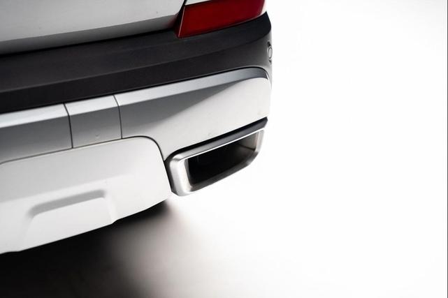 Photo of 2024 Skyscraper Grey Metallic BMW X5