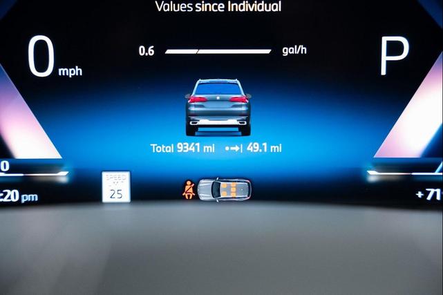 Photo of 2024 Skyscraper Grey Metallic BMW X5