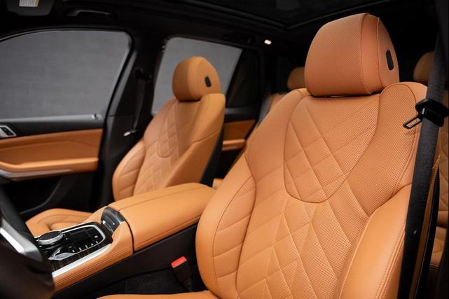 Photo of 2024 Skyscraper Grey Metallic BMW X5
