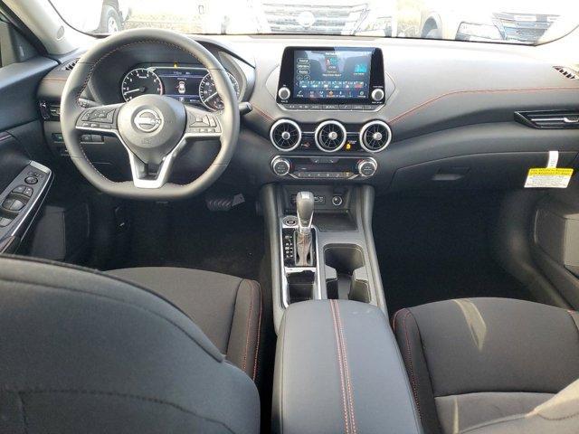Photo of 2025 2t Gry Blk Roof Nissan Sentra