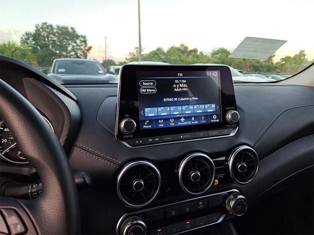 Photo of 2025 Black Nissan Sentra