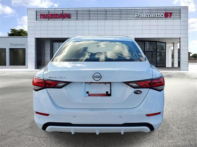 Photo of 2025 Cloud White Nissan Sentra