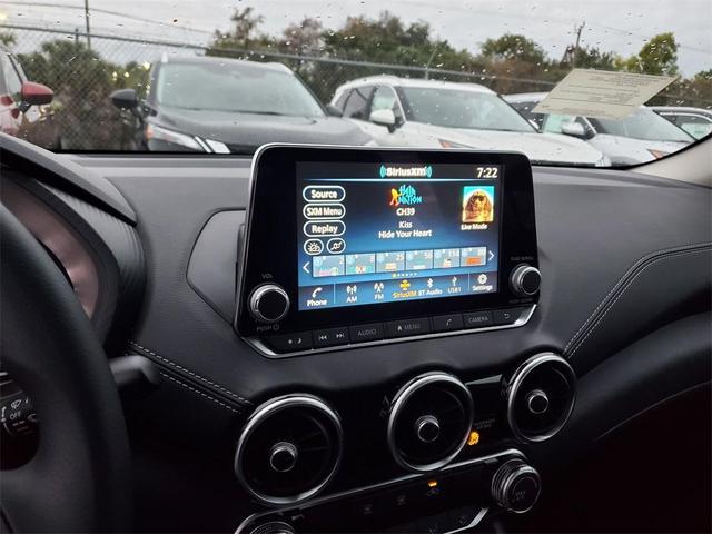 Photo of 2025 Cloud White Nissan Sentra