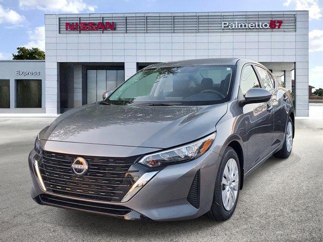 Photo of 2025 Gun Metallic Nissan Sentra