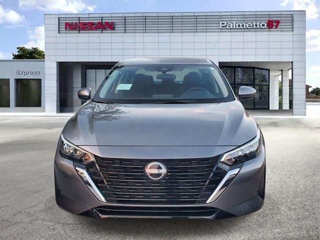 Photo of 2025 Gun Metallic Nissan Sentra