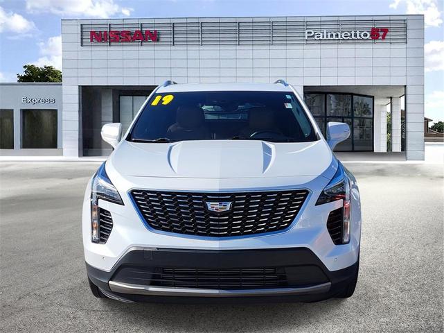 Photo of 2019 Crystal White Tri-Coat Cadillac XT4