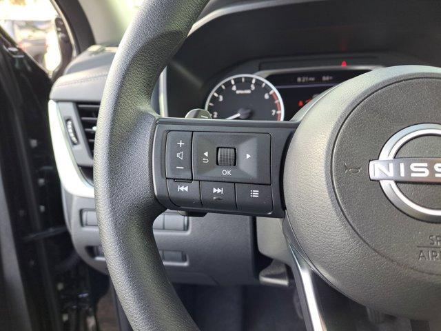 Photo of 2024 Black Nissan Rogue
