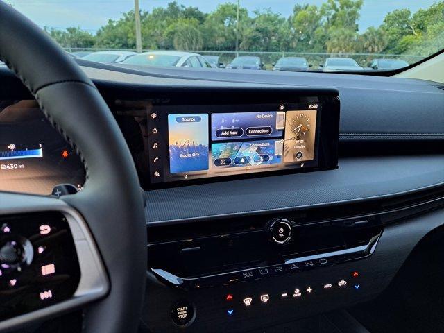 Photo of 2025 Everest White P Nissan Murano