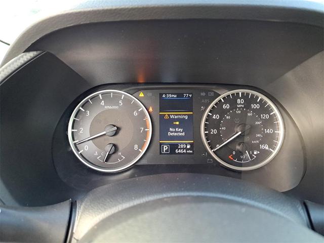 Photo of 2024 Cloud White Nissan Sentra