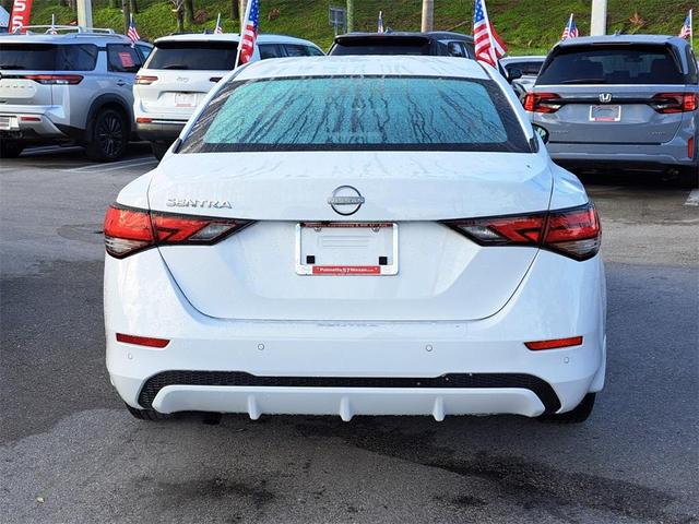 Photo of 2024 Cloud White Nissan Sentra