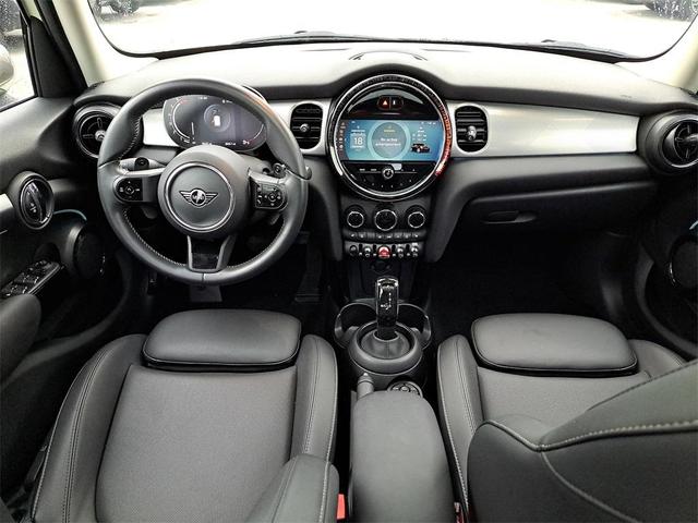 Photo of 2023 Pepper White MINI Hardtop
