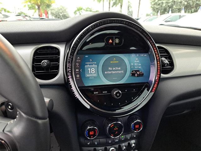 Photo of 2023 Pepper White MINI Hardtop