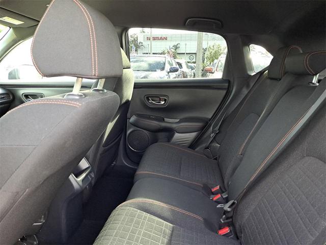 Photo of 2023 Pearl Honda HR-V