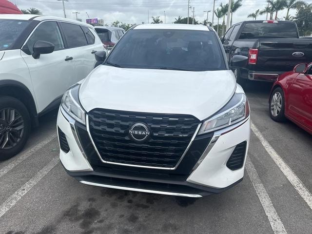 2023 Nissan Kicks