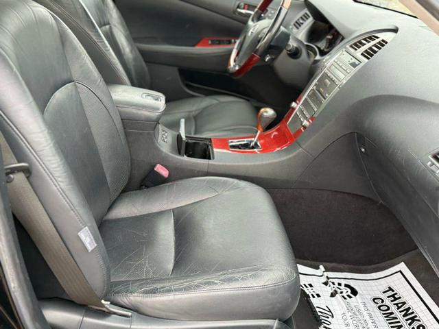 Photo of 2009 Black Lexus ES 350