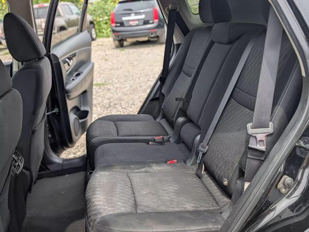 Photo of 2017 Magnetic Black Nissan Rogue