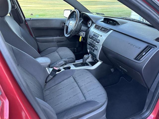 Photo of 2011 Red Ford Focus