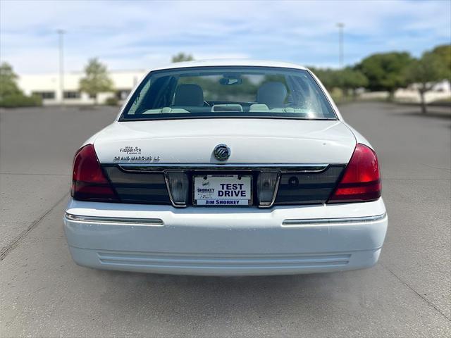 Photo of 2008 Vibrant White Clearcoat Mercury Grand Marquis