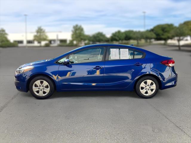 Photo of 2017 Deep Sea Blue Kia Forte