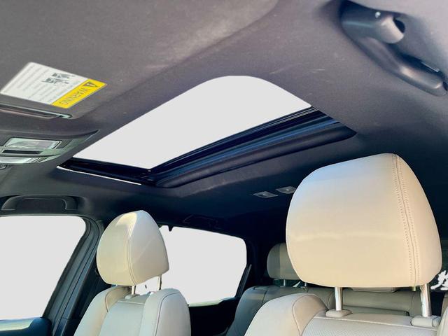 Photo of 2019 Snowflake White Pearl Mica Mazda CX-9