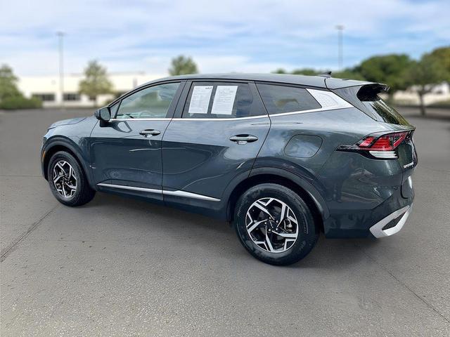 Photo of 2024 Gravity Gray Kia Sportage