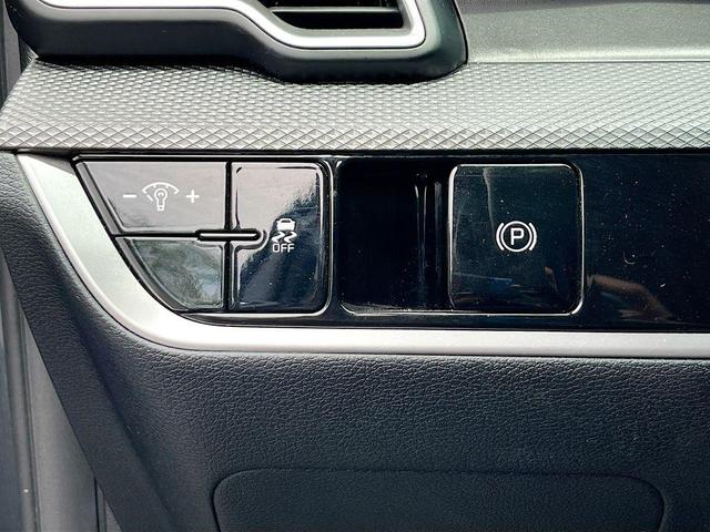 Photo of 2024 Gravity Gray Kia Sportage