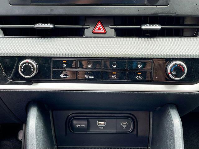Photo of 2024 Gravity Gray Kia Sportage