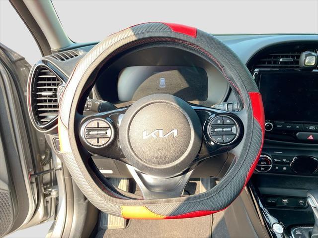 Photo of 2024 Steel Gray Kia Soul