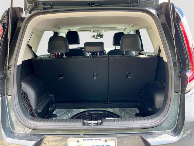 Photo of 2024 Gravity Gray Kia Soul