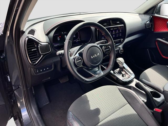 Photo of 2024 Gravity Gray Kia Soul