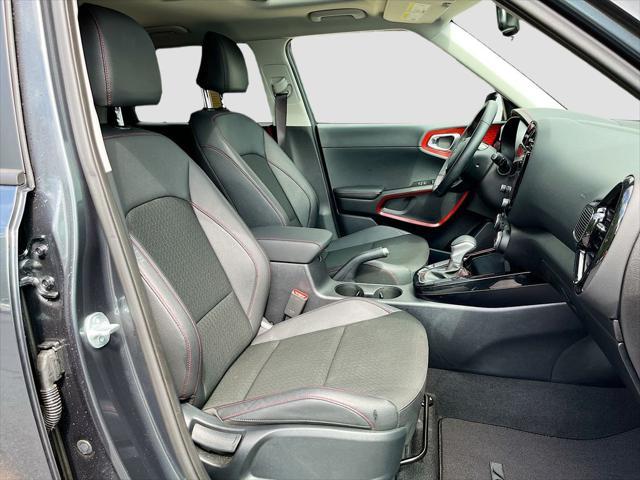 Photo of 2024 Gravity Gray Kia Soul
