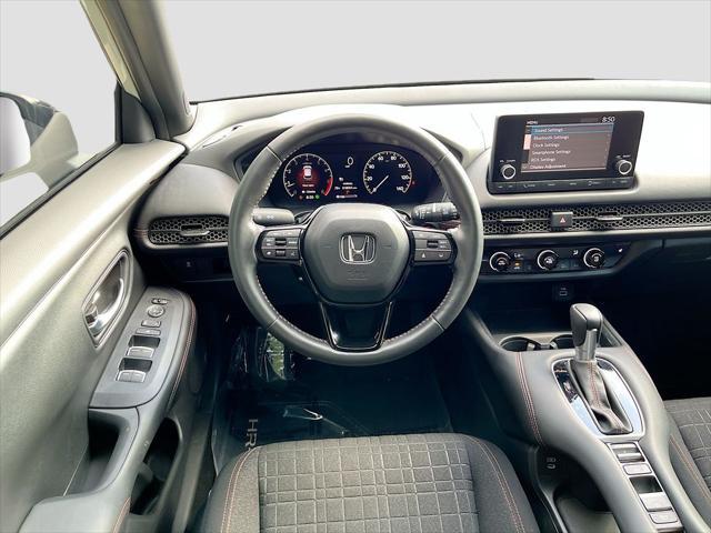 Photo of 2024 Platinum White Pearl Honda HR-V