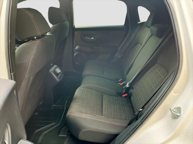 Photo of 2024 Platinum White Pearl Honda HR-V