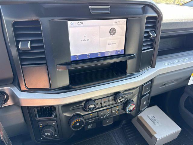 Photo of 2025 Black Ford F-350