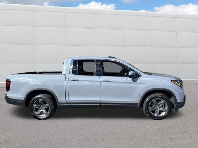 Photo of 2022 Gray Honda Ridgeline